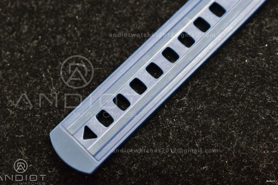 Best Seamaster Ceramic A8800 Blue VSF RG Diver 300M 1:1 Bracelet Blue On SS Dial SS Edition 1217